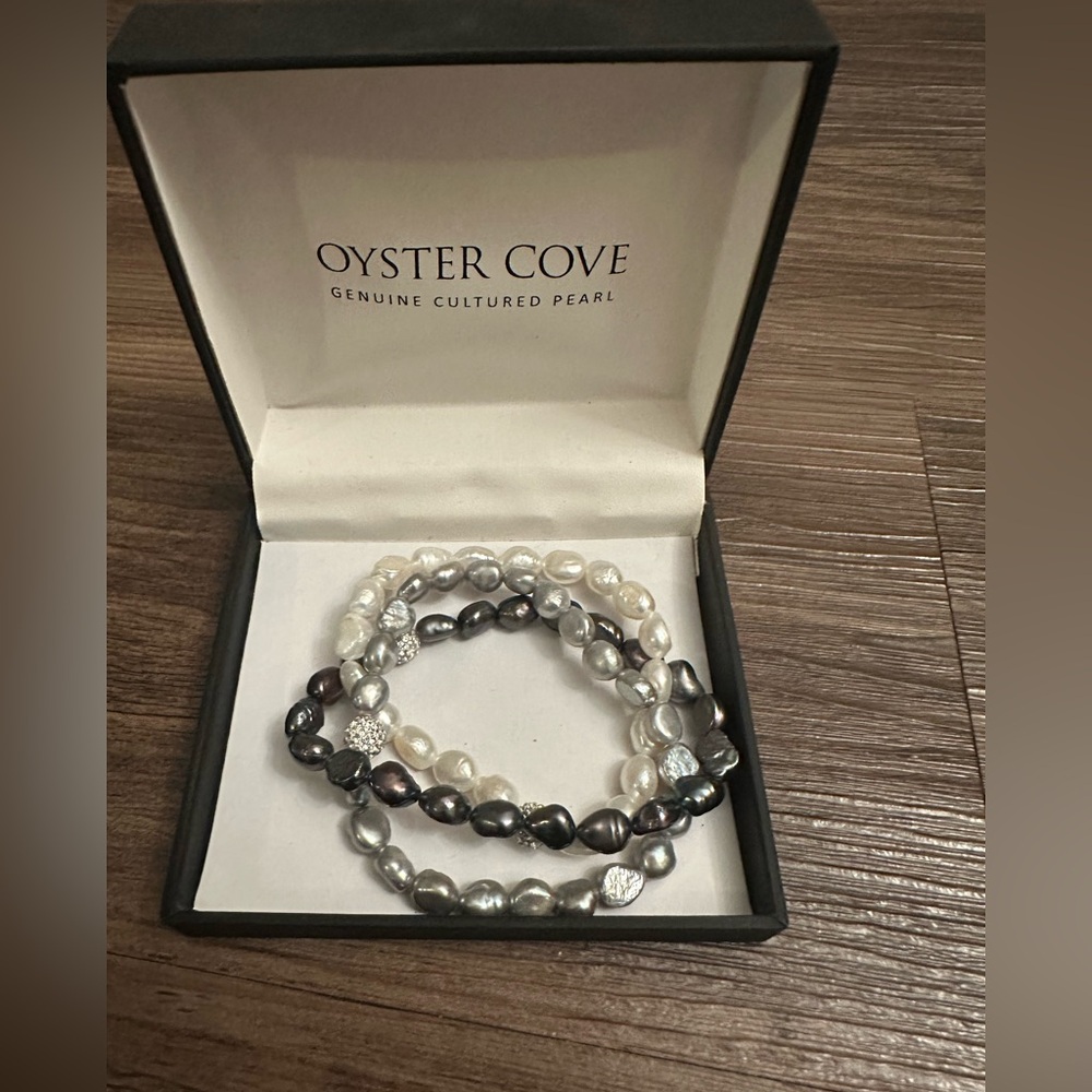 women's pearl bracelets OYSTER COVE